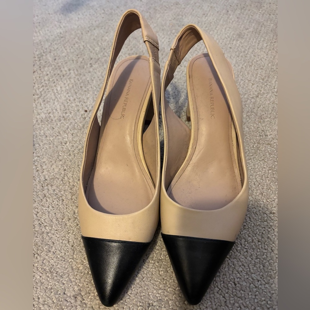 Banana Republic Nude and Black Slingback Heels